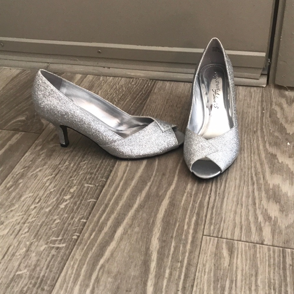 Glittered silver 1 1/2 inch heels.